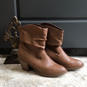 👠 AMERICAN EAGLE Slouch Boots worn very comfy